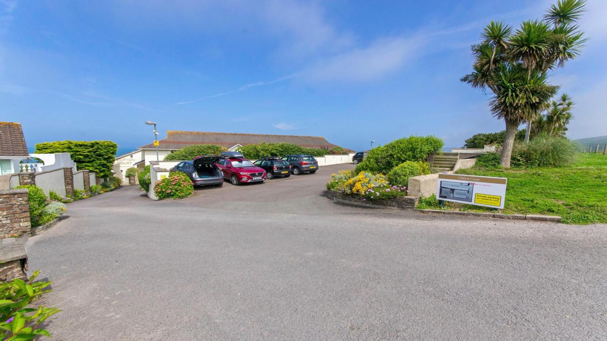 Ferienwohnung Clifton Court Apt 16 With Indoor Heated Pool & Sea Views Croyde Exterior foto